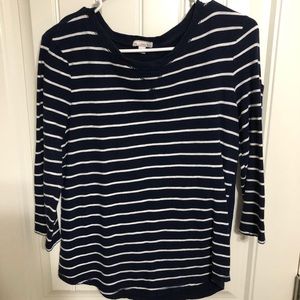 GAP 3/4 Length Top